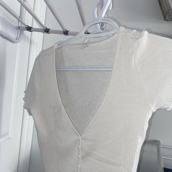 BNWOT - 2 for 1. Black & white, Plain t shirts , adorable half button up style - Picture 5 of 8